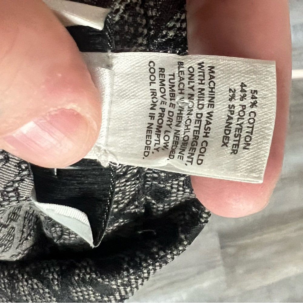 Ann Taylor Grey Patterned Blazer - image 6